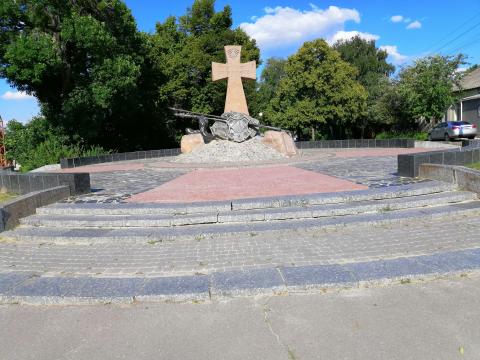 Фото пам'ятника козацької слави
