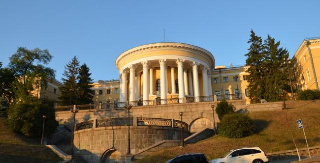 Жовтневий палац - Київ