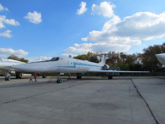 Навчальний Ту-134УБЛ Crusty-B   "Жорсткий-Б"