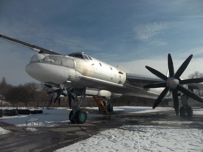 Ту-95МС  Bear — "Ведмідь", носій ядерної зброї.