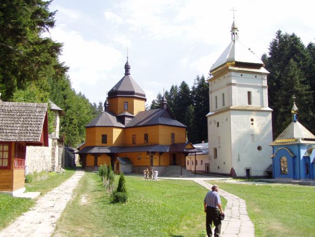 Манявський Хресто-Воздвиженський чоловічий монастир